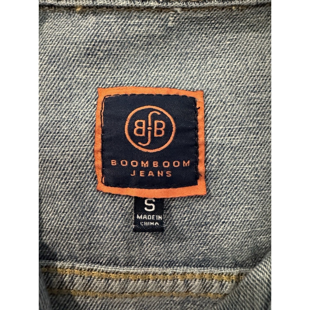 Upcycled Denim Jacket  Women - Picture 8 of 9